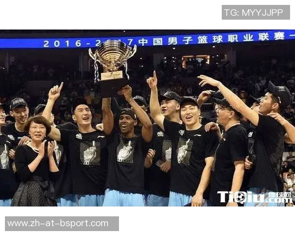 CBA俱乐部杯燃战星城,最低90元即可点燃你的篮球热情! CBA俱乐部杯燃战星城,最低90元即可点燃你的篮球热情!